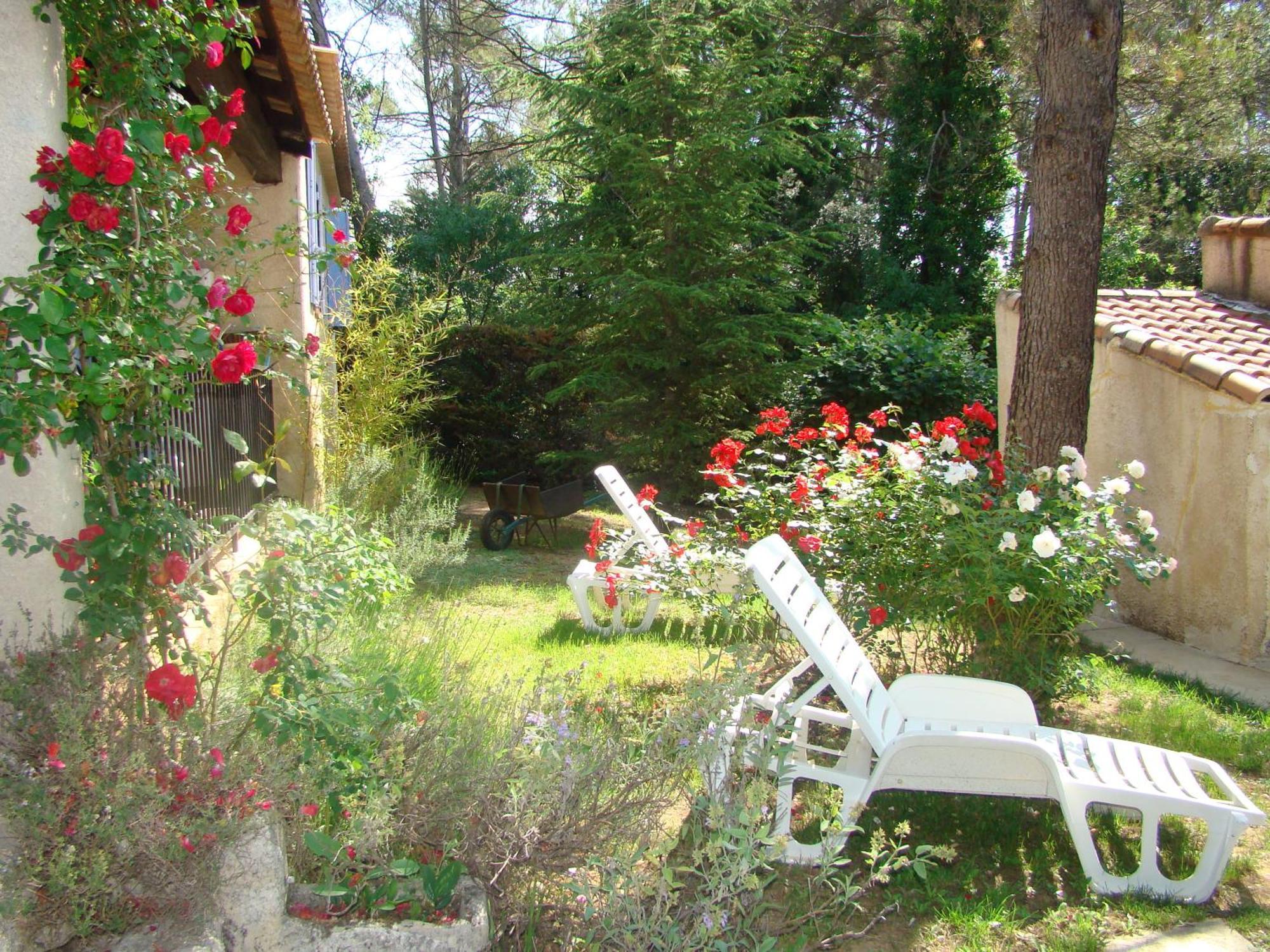 Bed and Breakfast L'Oree Du Bois Saint-Maximin Exterior foto