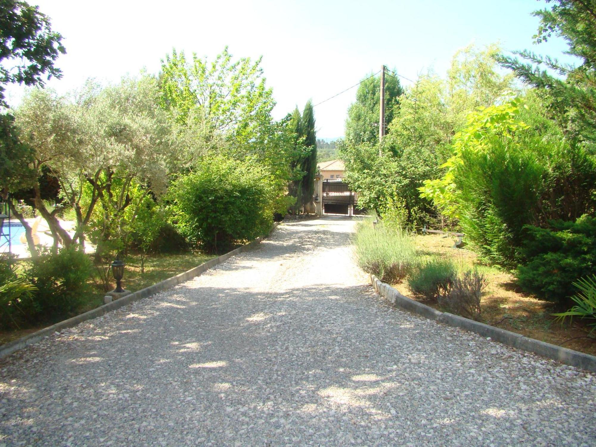 Bed and Breakfast L'Oree Du Bois Saint-Maximin Exterior foto